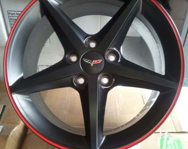 2012 Corvette C6 Coupe Black Centennial Wheel w/ Red Stripe - RUL